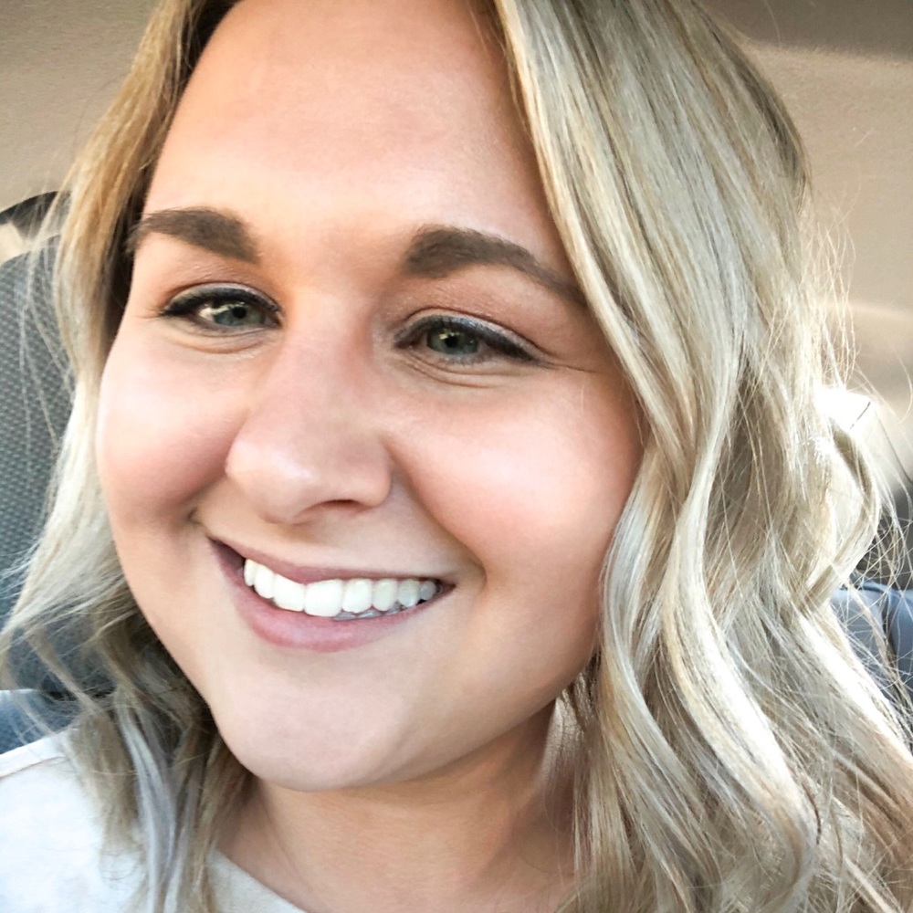 Meet your Posher, Savannah